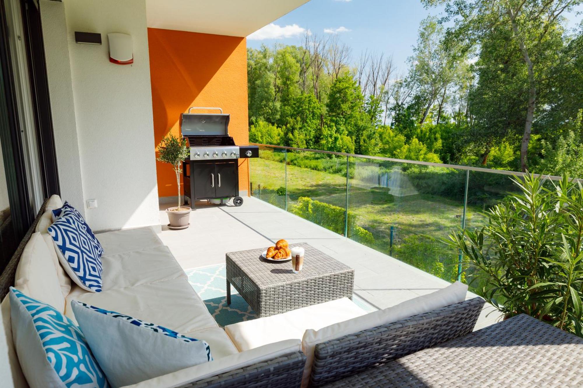 Blue4 Apartment Balatonfuzfo Exterior photo